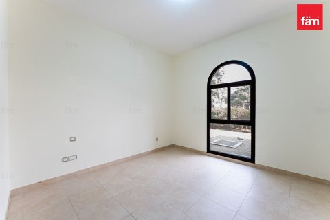 Townhouse in Dubai 4 bedrooms, 387.1 sq.m. № 90284 - photo 4