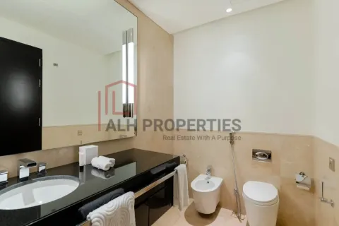 Apartment in Dubai Marina, Dubai 3 bedrooms, 173 sq.m. № 92843 - photo 6