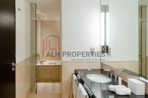 Apartment in Dubai Marina, Dubai 3 bedrooms, 173 sq.m. № 92843 - photo 7