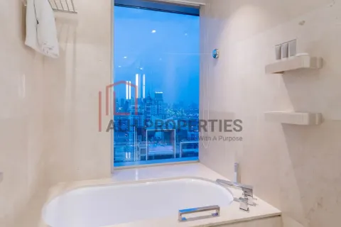Apartment in Dubai Marina, Dubai 3 bedrooms, 173 sq.m. № 92843 - photo 26