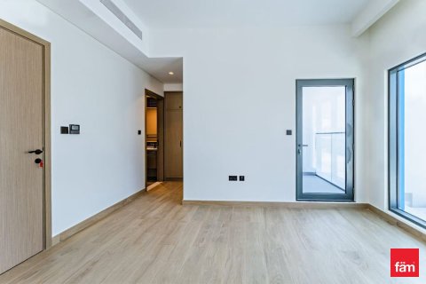 Снять в аренду виллу в Дубае: 3 спальни, 144м², № 90554 - фото 4