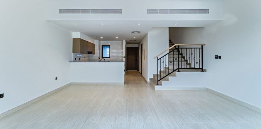 Вилла в Дубае, 3 спальни, 144м², № 90554