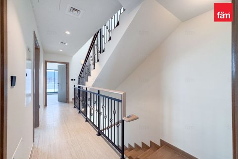 Снять в аренду виллу в Дубае: 3 спальни, 144м², № 90554 - фото 6