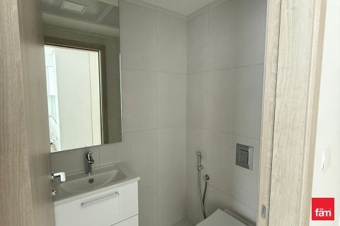 Снять в аренду квартиру в Дубае: 1 спальня, 92.7м², № 90553 - фото 15