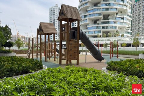 Снять в аренду квартиру в Дубае: 1 спальня, 92.7м², № 90553 - фото 2