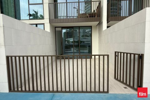 Снять в аренду квартиру в Дубае: 1 спальня, 92.7м², № 90553 - фото 8