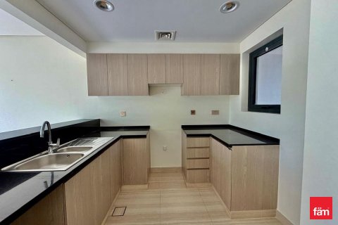 Снять в аренду таунхаус в Дубае: 3 спальни, 150м², № 90552 - фото 14