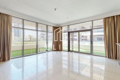 Apartamento en Park Heights, Dubai Hills Estate, Dubai, 3 dormitorios, 232 m², № 42184 - foto 1