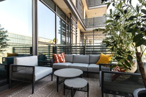 Apartment in Dubai 2 bedrooms, 163.69 sq.m. № 67742 - photo 2