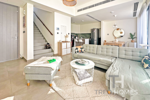 Купить таунхаус в The Valley, Дубай: 3 спальни, 180м², № 16816 - фото 15