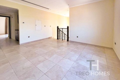 Villa in Legacy, Jumeirah Park, Dubai 3 bedrooms, 328 sq.m. № 16830 - photo 6