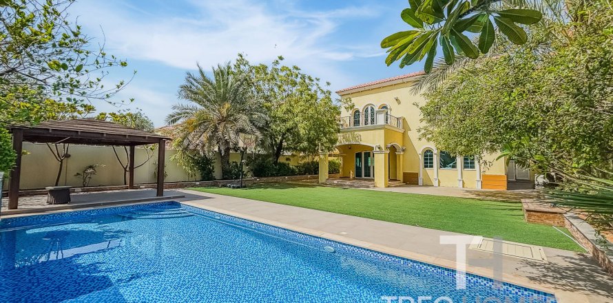 Villa in Legacy, Jumeirah Park, Dubai 3 bedrooms, 328 sq.m. № 16830
