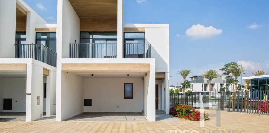 Villa in Arabian Ranches 3, Dubai 3 bedrooms, 208 sq.m. № 16814