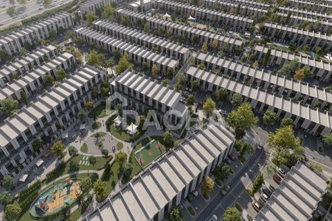 Townhouse in Dubai Land, Dubai 3 bedrooms, 170 sq.m. № 135277 - photo 17