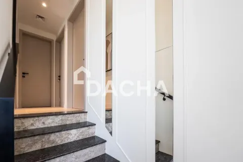 Townhouse in Dubai Land, Dubai 3 bedrooms, 170 sq.m. № 135277 - photo 11