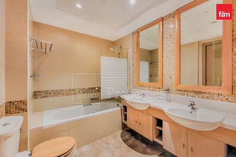 Apartamento en The Views, Dubai, 3 dormitorios, 162.6 m², № 135248 - foto 18