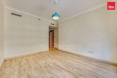 Apartamento en The Views, Dubai, 3 dormitorios, 162.6 m², № 135248 - foto 2
