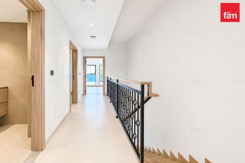 Townhouse in Dubai 3 bedrooms, 144 sq.m. № 135256 - photo 7