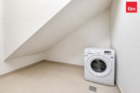 Townhouse in Dubai 3 bedrooms, 144 sq.m. № 135256 - photo 10