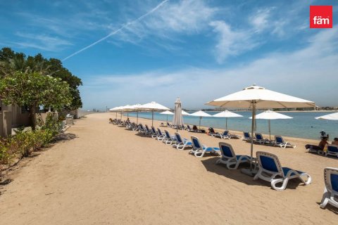 Apartment in Palm Jumeirah, Dubai 2 bedrooms, 163.2 sq.m. № 50613 - photo 5