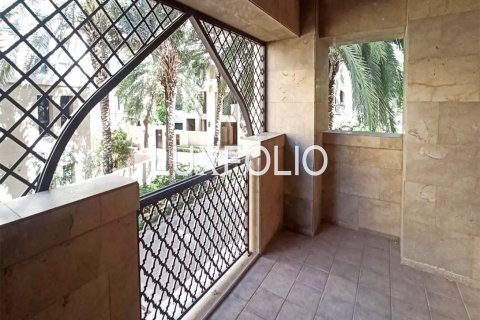 Apartamento en Old Town, Dubai, 1 dormitorio, 81 m², № 45822 - foto 1
