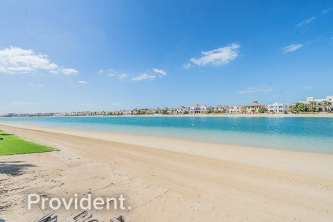 Купить виллу в Пальме Джумейре, Дубай: 4 спальни, 622.4м², № 2635 - фото 17