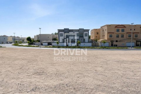 Land in Mirdif Villas, Mirdif, Dubai 1262.09 sq.m. № 138646 - photo 10