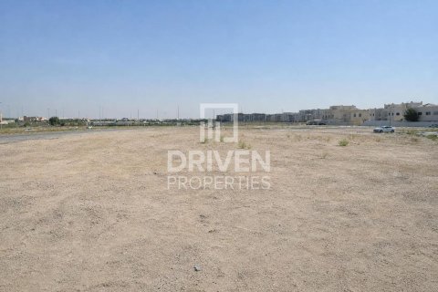 Land in Mirdif Villas, Mirdif, Dubai 1262.09 sq.m. № 138646 - photo 11