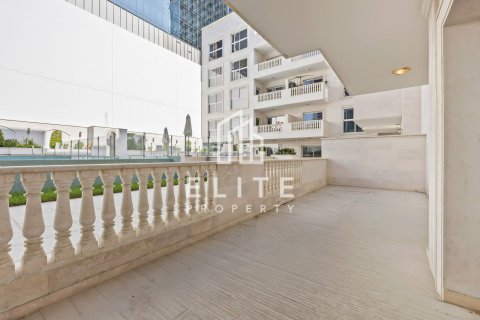 Apartment in Dubai studio, 110 sq.m. № 85531 - photo 26