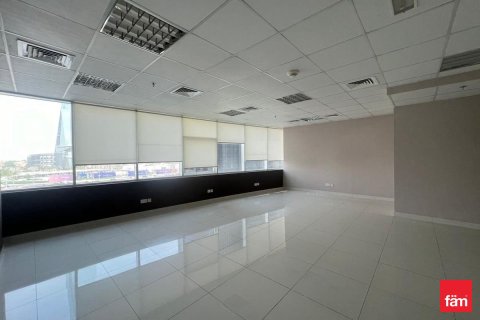 Bureau à Dubai, 125.2 m², № 50703 - photo 9