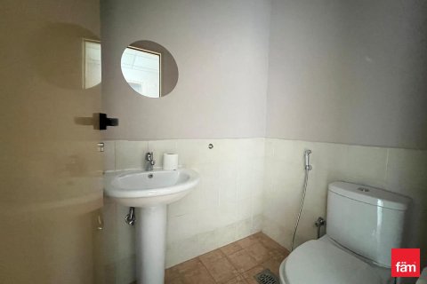Bureau à Dubai, 125.2 m², № 50703 - photo 13