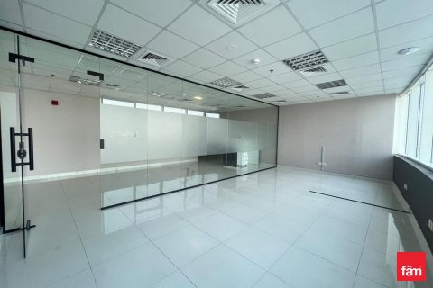 Bureau à Dubai, 125.2 m², № 50703 - photo 6