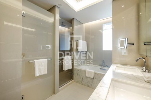 Apartamento en The Address Sky View Towers, Downtown Dubai (Downtown Burj Dubai), Dubai, 2 dormitorios, 123.47 m², № 128194 - foto 9