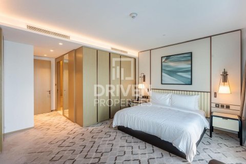 Apartment in Address Harbour Point, Dubai Creek Harbour (The Lagoons), Dubai 2 bedrooms, 147.62 sq.m. № 128195 - photo 10