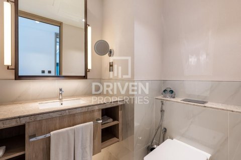 Apartment in Address Harbour Point, Dubai Creek Harbour (The Lagoons), Dubai 2 bedrooms, 147.62 sq.m. № 128195 - photo 12