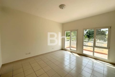 Villa in Dubai 4 bedrooms, 548 sq.m. № 22236 - photo 21