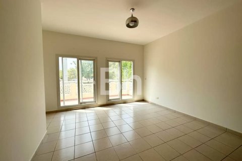 Villa in Dubai 4 bedrooms, 548 sq.m. № 22236 - photo 15