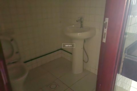 Снять в аренду офис в Al Quoz, Дубай: 281.8м², № 49654 - фото 15