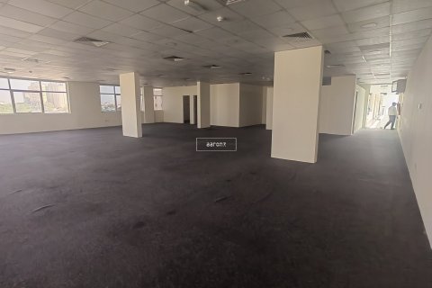 Снять в аренду офис в Al Quoz, Дубай: 281.8м², № 49654 - фото 3