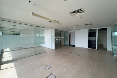 Bureau à Jumeirah Lake Towers, Dubai, 125.5 m², № 49669 - photo 1