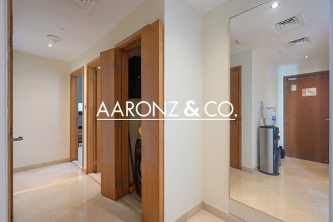 Купить квартиру в Дубай Марине, Дубай: 2 спальни, 134.1м², № 78273 - фото 4