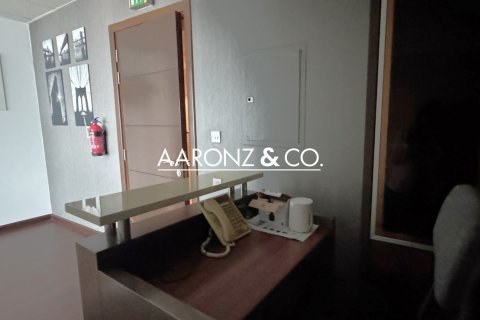 Bureau à Business Bay, Dubai, 48.5 m², № 78271 - photo 6