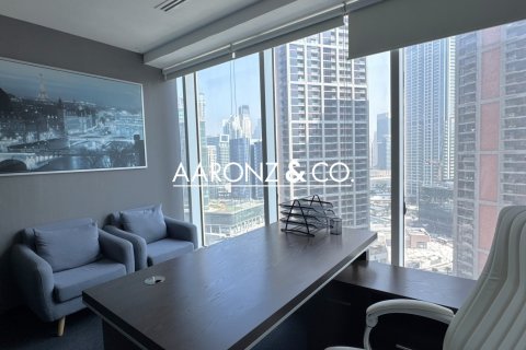 Bureau à Business Bay, Dubai, 48.5 m², № 78271 - photo 4