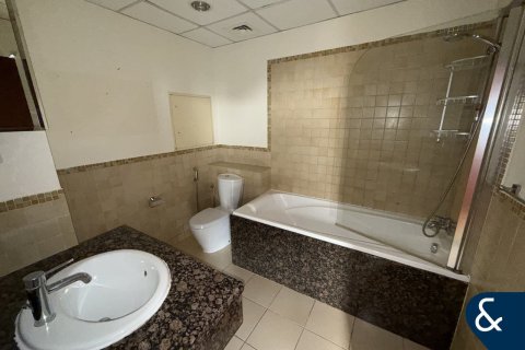 Apartamento en Shams, Jumeirah Beach Residence, Dubai, 2 dormitorios, 120 m², № 98668 - foto 9