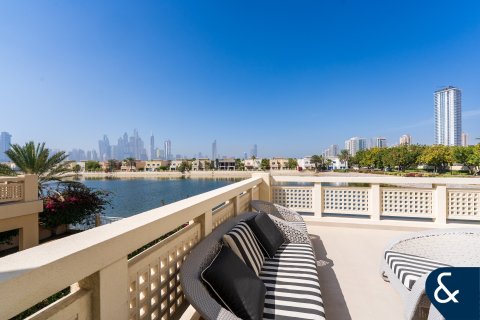 Villa en The Lakes, Dubai, 4 dormitorios, 335 m², № 98657 - foto 23