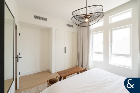 Villa en The Lakes, Dubai, 4 dormitorios, 335 m², № 98657 - foto 15