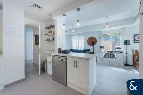 Villa en Springs 14, The Springs, Dubai, 2 dormitorios, 167 m², № 98669 - foto 11