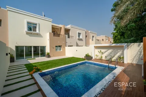 Villa à Arabian Ranches, Dubai, 3 chambres, 228 m², № 61505 - photo 1