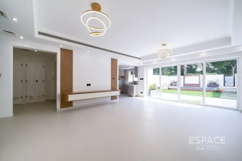 Villa à Arabian Ranches, Dubai, 3 chambres, 228 m², № 61505 - photo 2