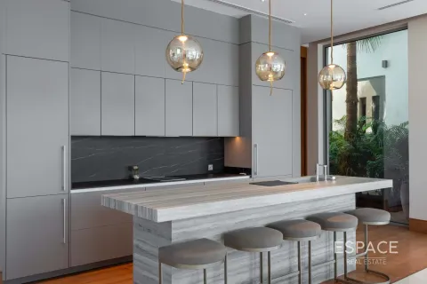 Entrepôt à Palm Jumeirah, Dubai, 4 chambres, 715 m², № 61510 - photo 5